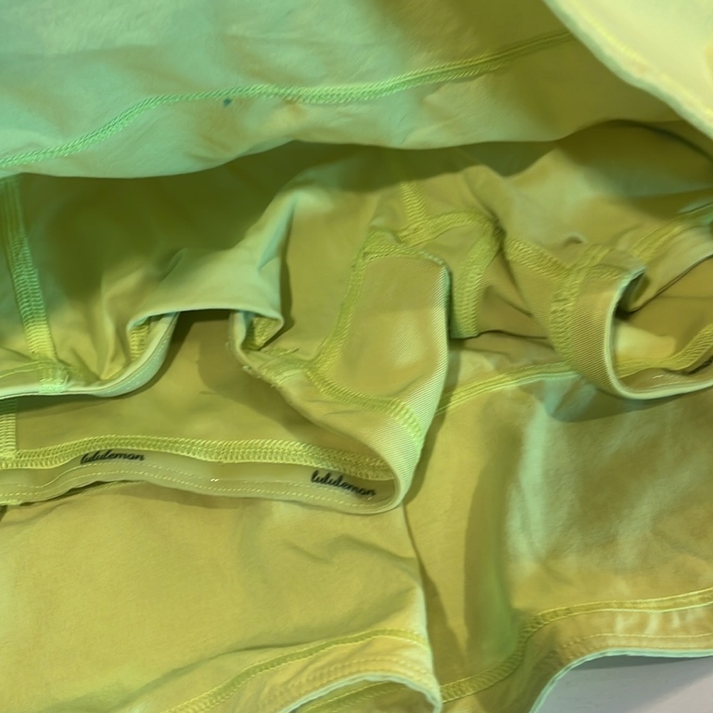 Lulu Lemon Skort Lime Green - Picture 3 of 9